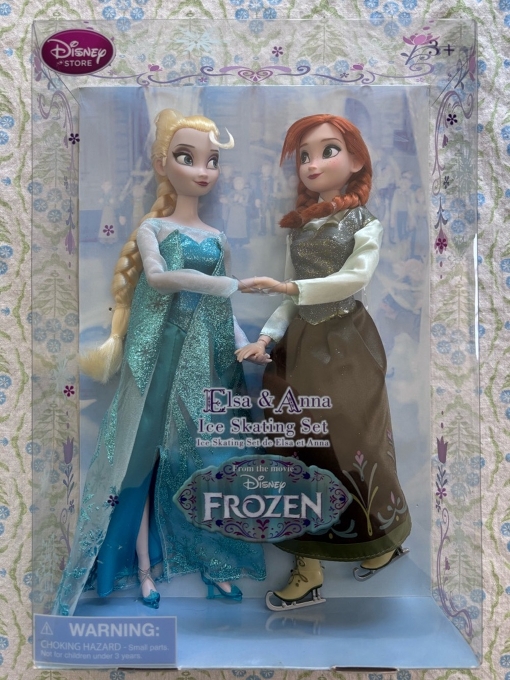 NIB Original Disney Store Frozen Elsa and Anna Ice Skating Doll Set - Rare